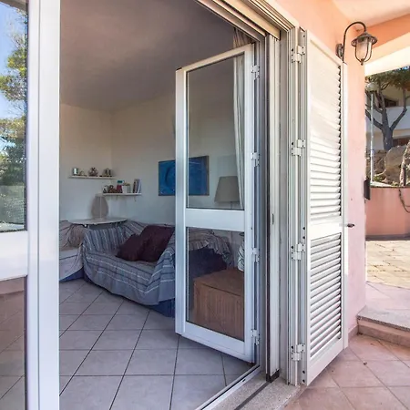 Apartament Rustic Near La Conia With Parking!